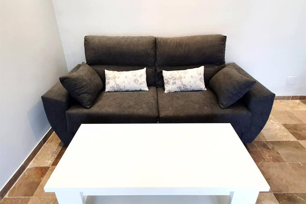 Apartamento Modern Two Bedroom In Centre *