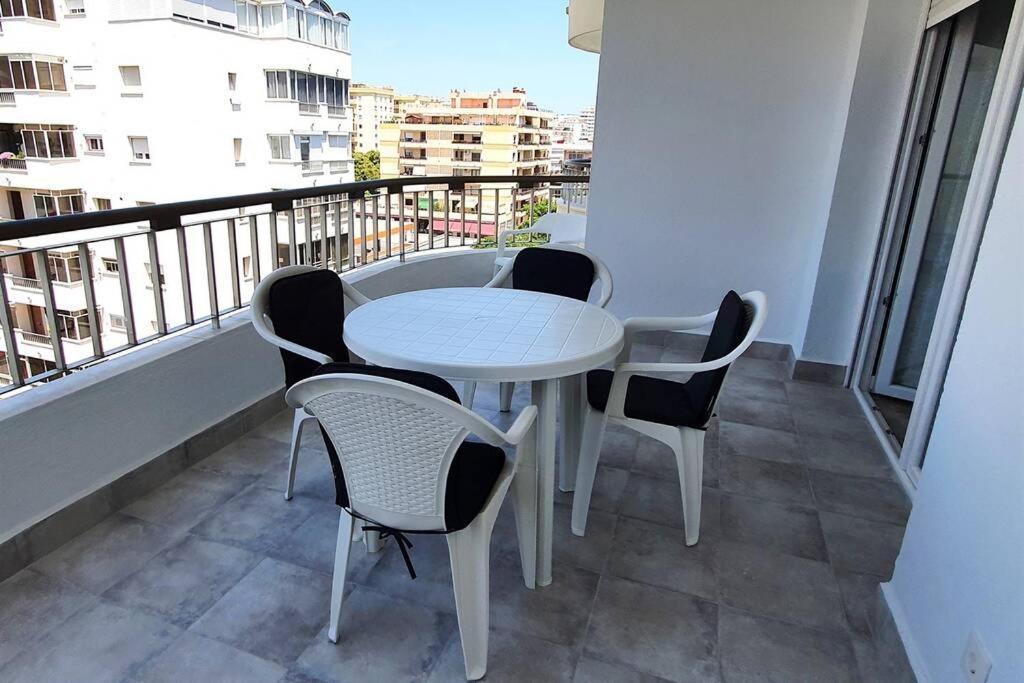 Modern Two Bedroom In Centre Apartamento Marbella